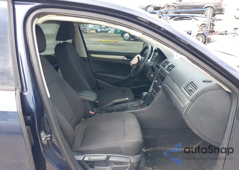 2014 Volkswagen Passat 1.8T S from USA, damaged, VIN 1VWAS7A3XEC098280